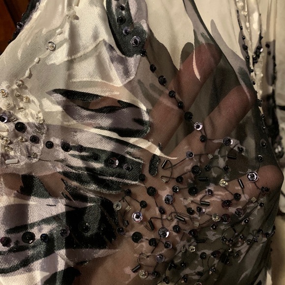 Cashe blk/white floral beaded fringe flow dress - Picture 12 of 14